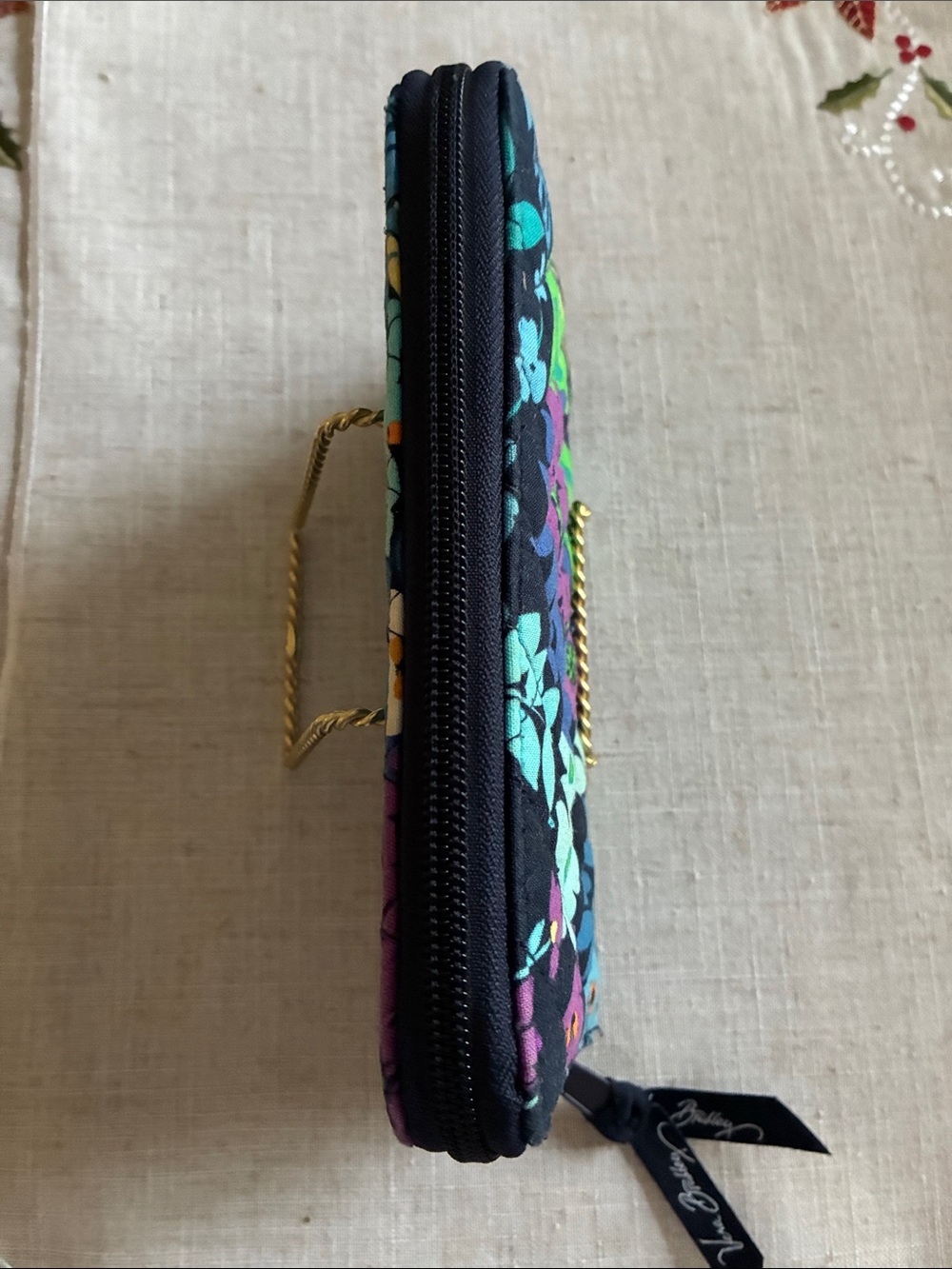 Vera Bradley Floral Quilted Zip-Around Wallet with Teal & Purple Accents EUC - Picture 7 of 10
